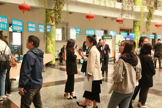 https://mmbiz.qpic.cn/mmbiz_jpg/lzkMFdibAcsBLnu58eq7OVtGPpciabyyXUdSytyNmragmrkJr0By8wkQOmOSewibcJX9MCJxzwATDDd35FLb6Jnow/640?wx_fmt=jpeg