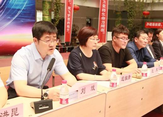 https://mmbiz.qpic.cn/mmbiz_jpg/lzkMFdibAcsCBlqbLlr0qaSdmwOcdaVJYC1fjmgLKicib2UzDaw8rWPzsljHh37FYYibibL7hchZudKoeyicOXjRvJrg/640?wx_fmt=jpeg
