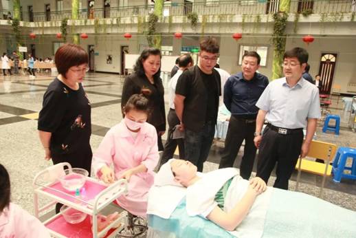 https://mmbiz.qpic.cn/mmbiz_jpg/lzkMFdibAcsCBlqbLlr0qaSdmwOcdaVJYGgiaUibPh2M1H45I0fISIWQSk8IibCib0Mt5bFqgDcLaWtos5fZEfCCNNg/640?wx_fmt=jpeg